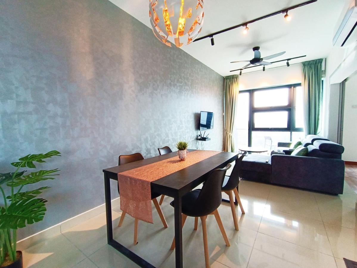 Netflix # Sky Suite Near Jaya One By Salaam Suites, 2 Pax Petaling Jaya Εξωτερικό φωτογραφία